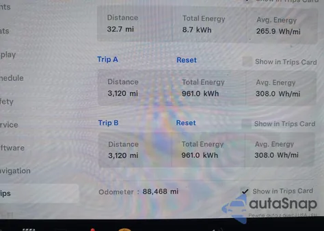 2019 Tesla Model 3 Long Range/Mid Range/Standard Range/Standard Range Plus z USA, uszkodzony, nr VIN 5YJ3E1EA4KF425330